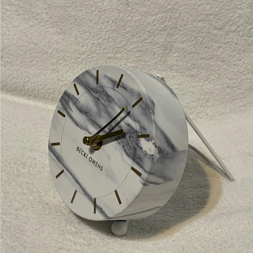 Marble Table Clock in White and Gold